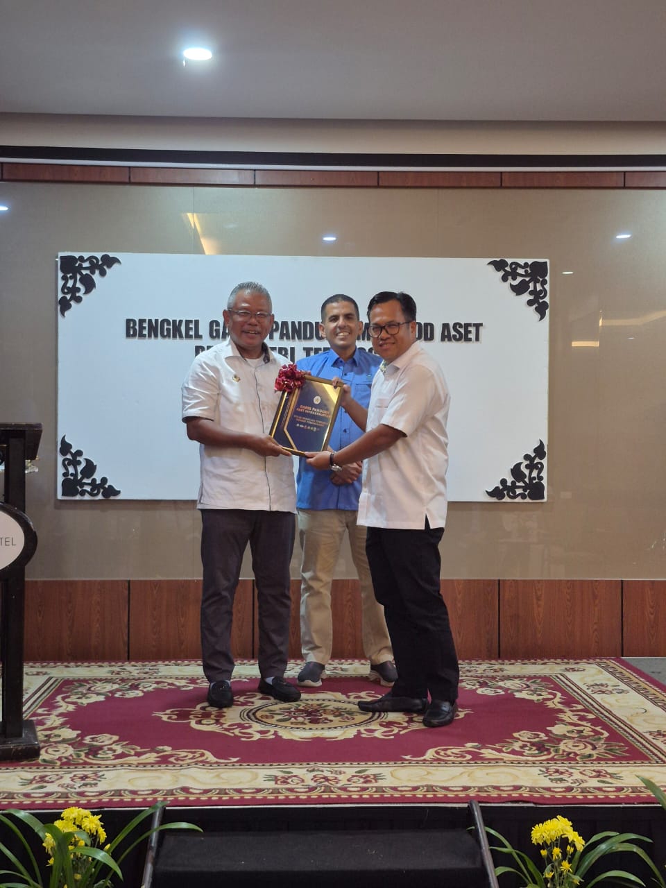 YANG DIPERTUA MAJLIS DAERAH HULU TERENGGANU, EN. NASIR BIN KASSIM MENGHADIRI BENGKEL GARIS PANDUAN MEREKOD ASET PIHAK BERKUASA TEMPATAN